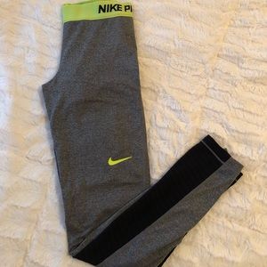 Nike pro leggings